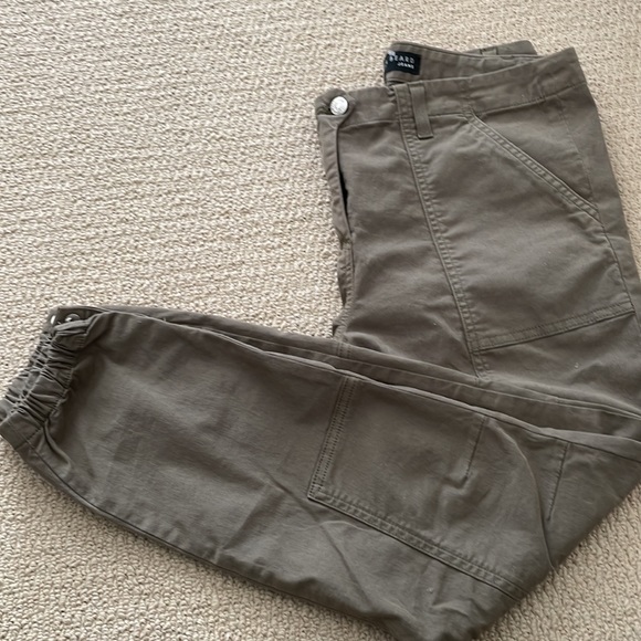 NWT Veronica beard Cropped Tapered Pants net a Porter $345 current season sz 29 - Picture 8 of 13